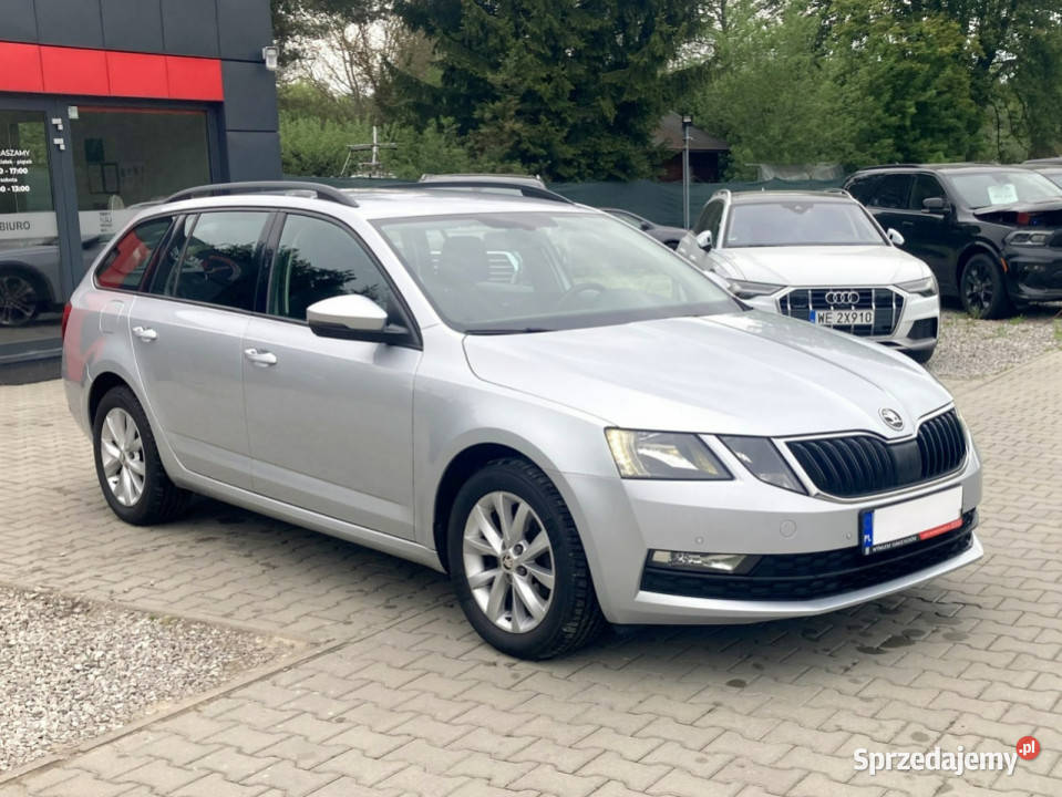 koda Octavia Salon Polska Bezwypadkowy III 2013 wspomaganie kierownicy Octavia Konstancin-Jeziorna