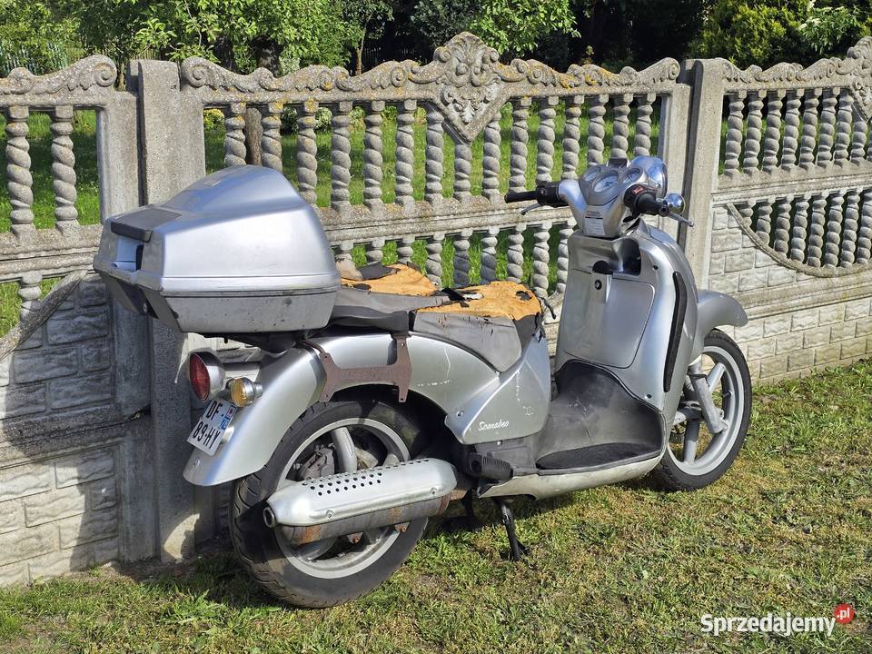 Aprilia Scarabeo 125 4t 2003 z Francji kufer srebrny Ostrów Wielkopolski