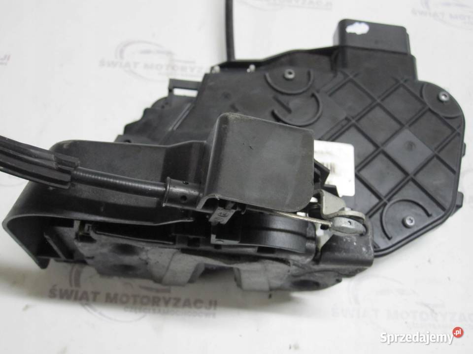 LAND ROVER FREELANDER II 06r zamek drzwi prawy Motoryzacja