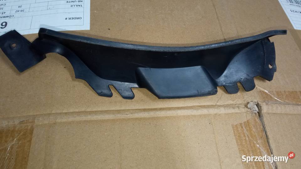 57A853888 Skoda Karoq osłona nadkola przód śląskie Cieszyn