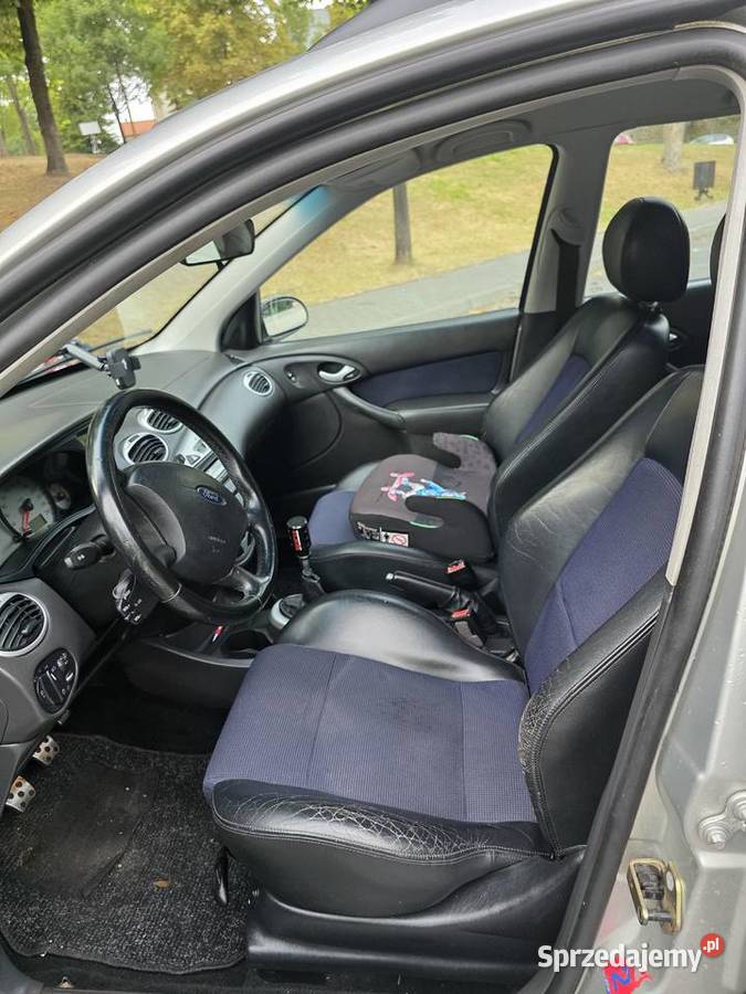 Ford Focus ST170 kombi 20 benzyna ze Szwajcarii manualna Focus Kalwaria Zebrzydowska