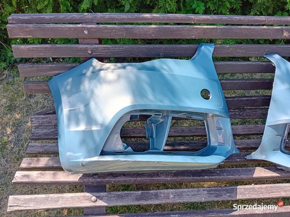 Audi A 1 2010 r Prawa Lewa częśc zderzaka pulik wielkopolskie Zbiersk-Cukrownia