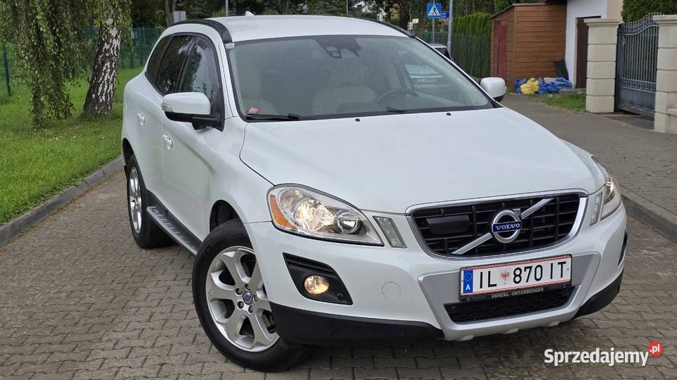 VOLVO XC60 24 D5 185 AWD SUMMUM Blis Navi Kamery napęd 4x4 Zamość