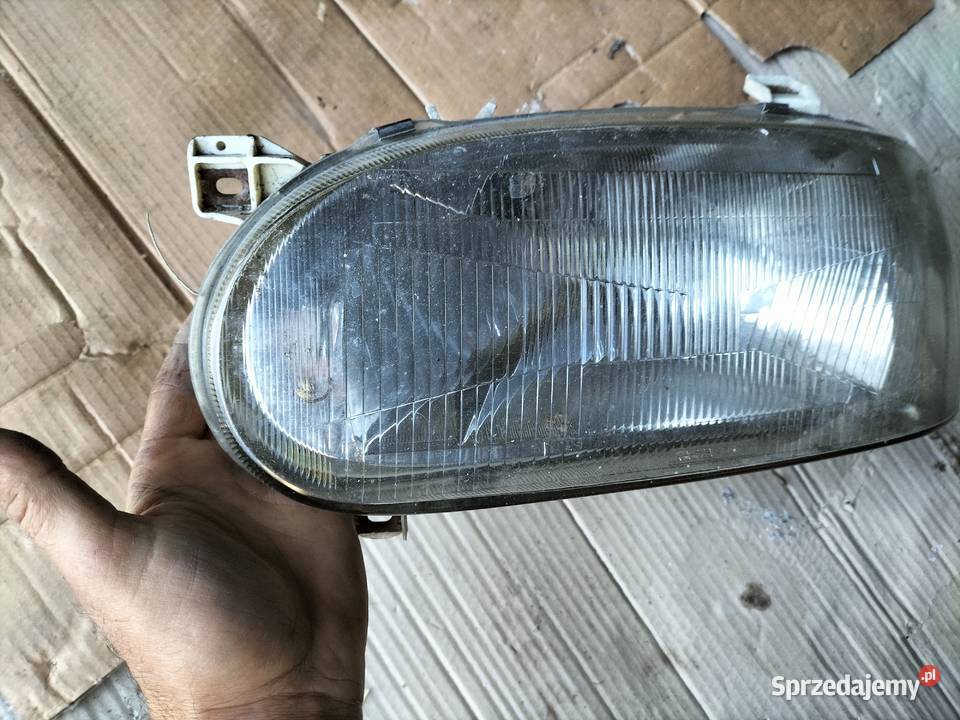 LAMPA PRZÓD PRZEDNIA LEWA REFLEKTOR VW GOLF3