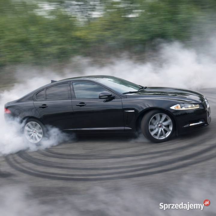 Jaguar xf 22 200 Baniocha