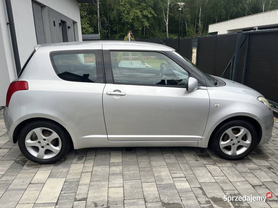 Suzuki Swift 2008 13 benzyna Wojkowice sprzedam