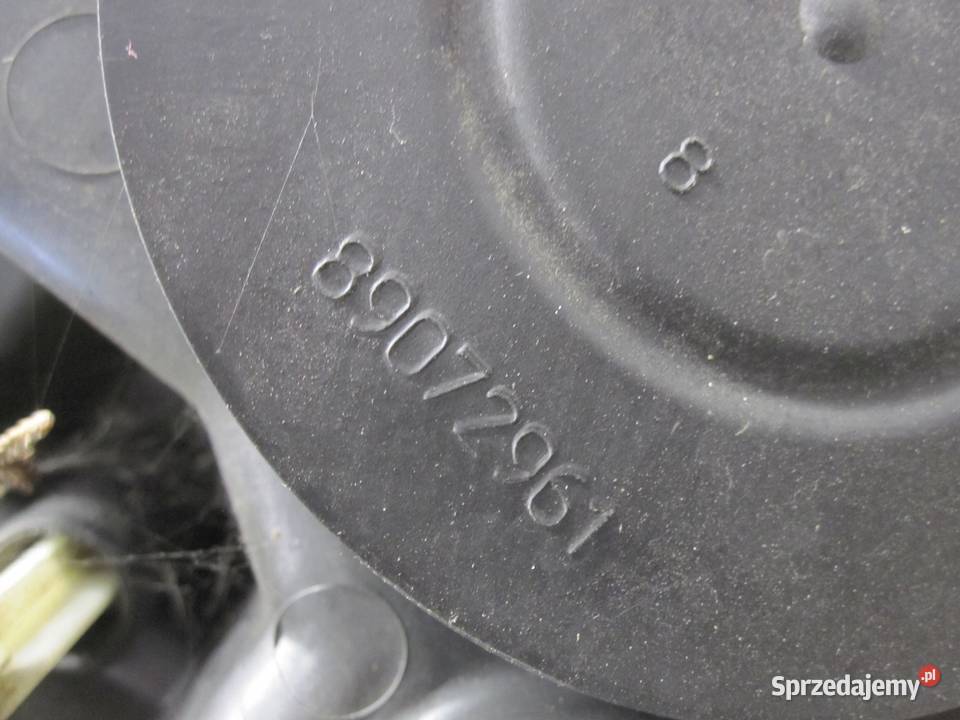 PEUGEOT 3008 I LIFT 16r lampa prawa przód osobowe