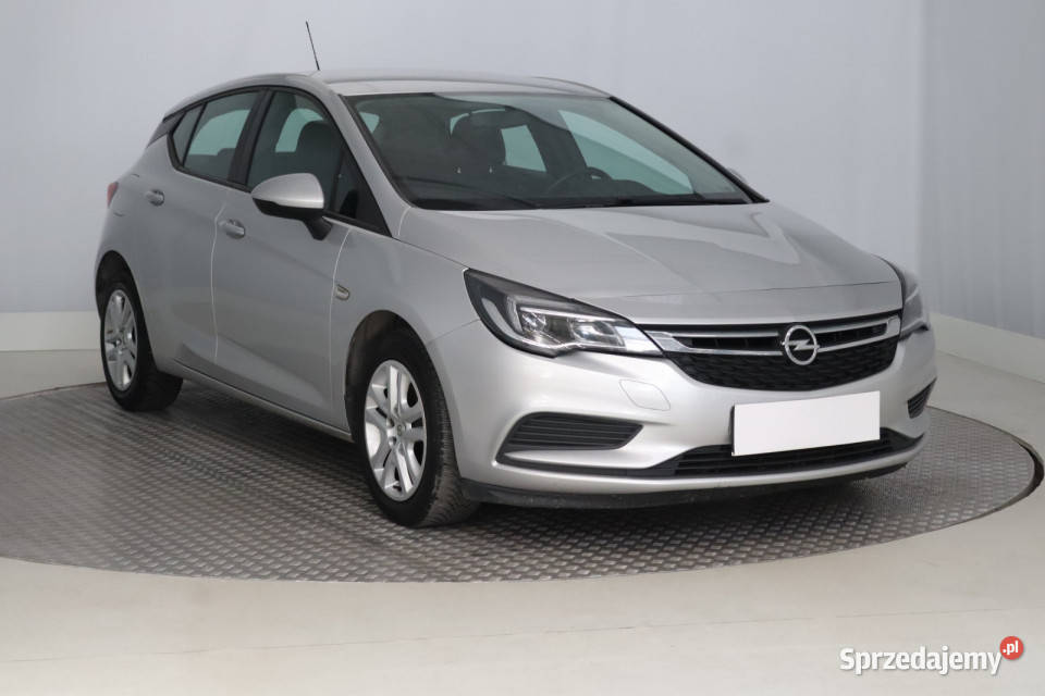Opel Astra 14 T Zabrze
