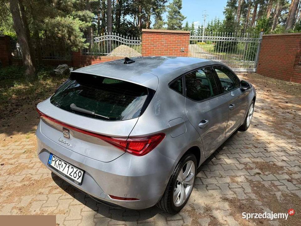 Seat Leon 10 eTSI Full LED DSG 110 2022r niski 110KM Krotoszyn