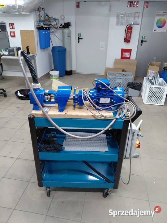 Pompa przemysłowa z silnikiem elektrycznym na Gliwice