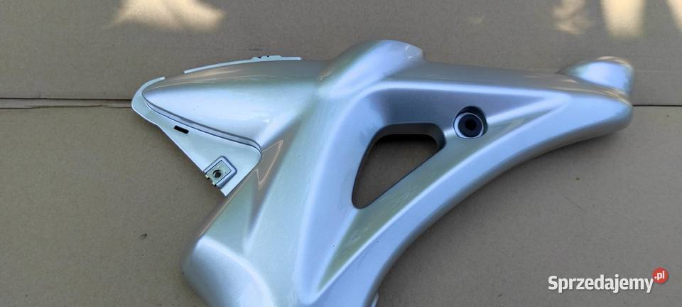 Suzuki Gladius 650 owiewka prawa OEM 4761144H Warszawa