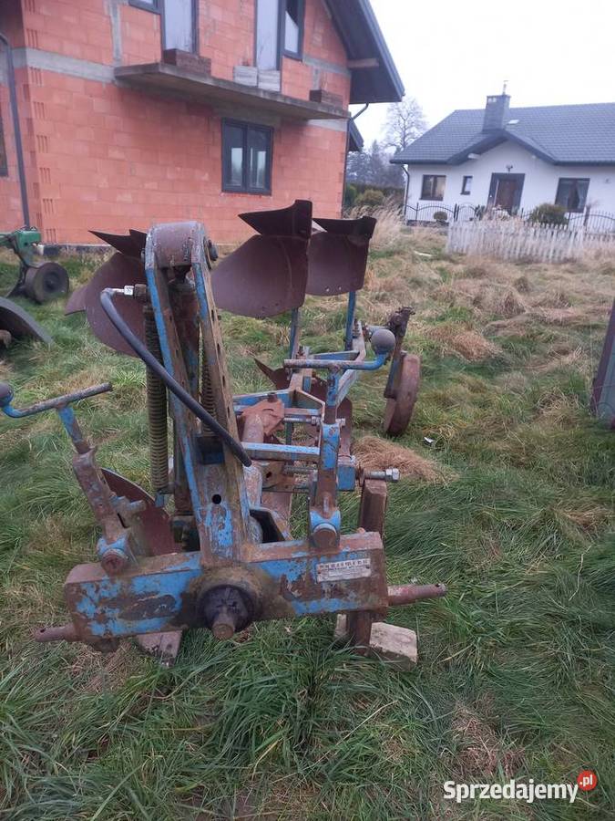 Pługi trzy skibowe Pługi podkarpackie Jarosław sprzedam