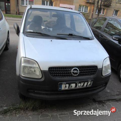 Opel Agila 2003r 10 srebrny metalic rejestracja Rok produkcji 2003