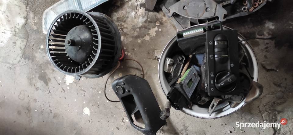 VW golf III włącznik świateł wentylator wyposażenie elektryczne Lublin