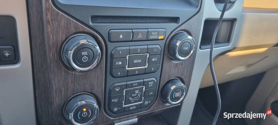 ford f150 lariat 4x4 prywatnie zadbany sprzedam
