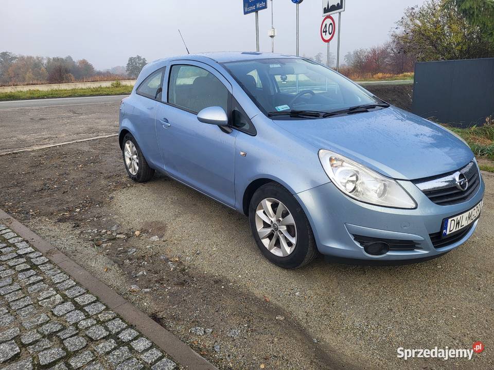 Opel Corsa D 12 80 gaz Wrocław