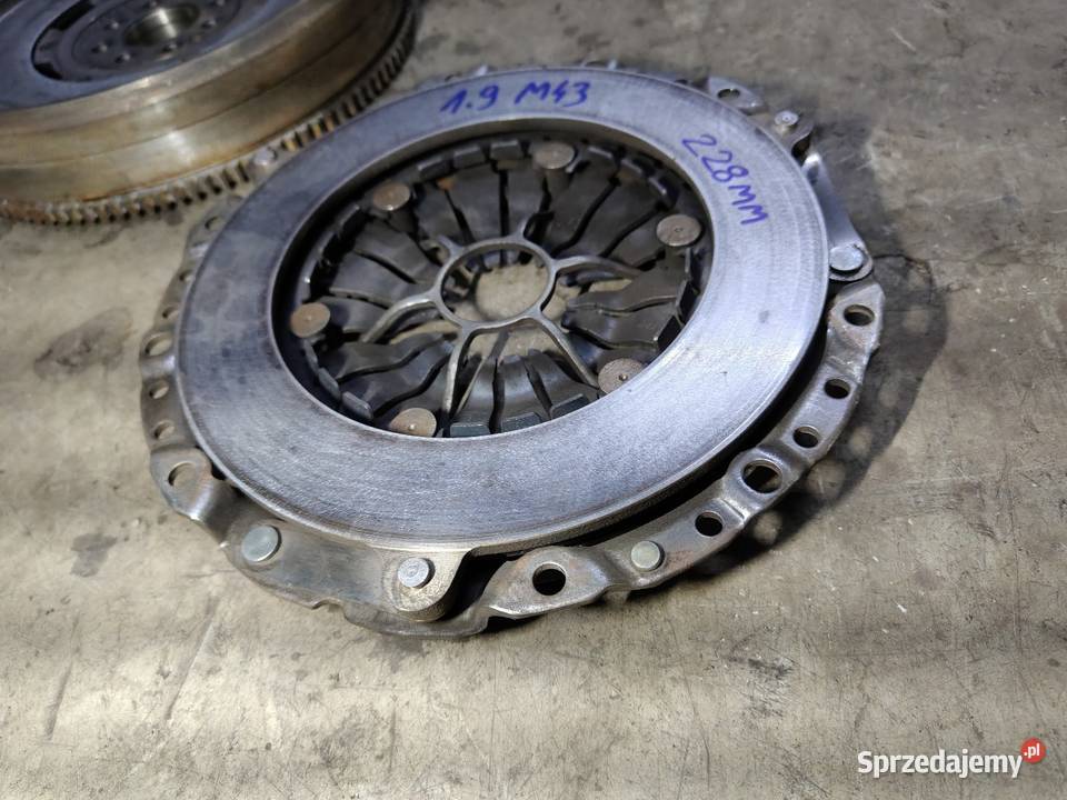 Bmw e36 e46 19 m43 koło dwumasowe docisk Aleksandrów Łódzki