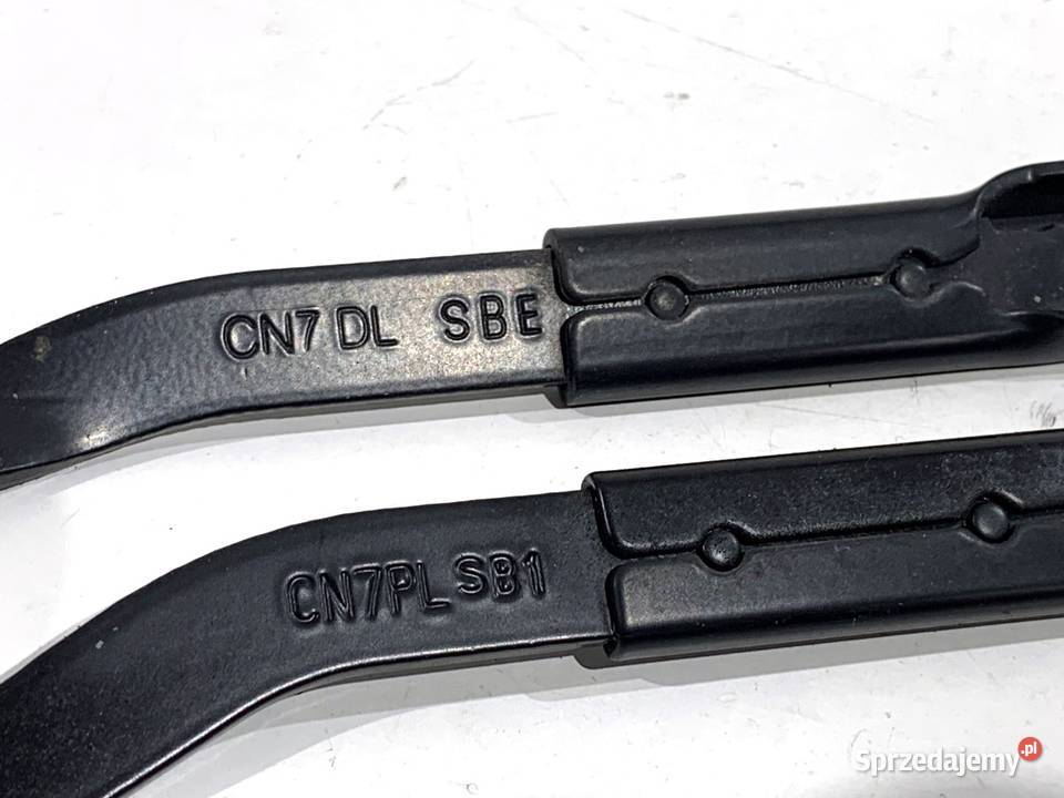 RAMIĘ WYCIERACZKI KOMPLET PRZÓD HYUNDAI ELANTRA