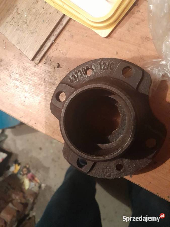 Piasta tylna nowatermostat łożyska fiat 126p Przeguby Ozorków