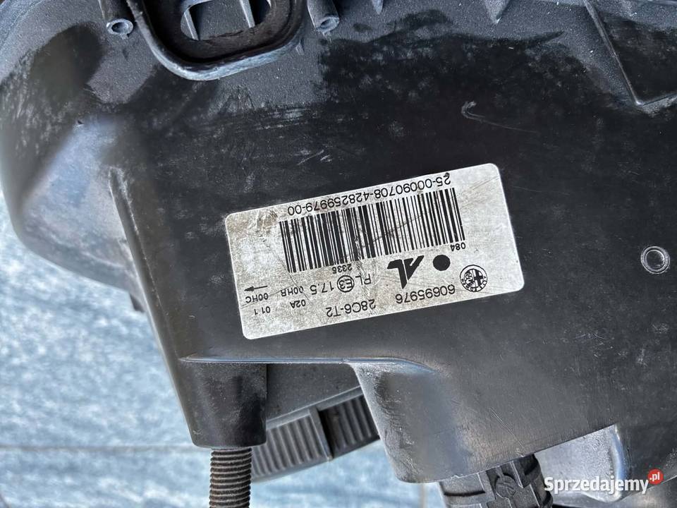 LAMPA PRAWA PRZÓD ALFA ROMEO 159 BRERA 60695976 Żywiec sprzedam