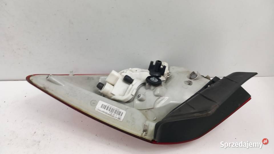 OPEL ASTRA J HB LAMPA TYŁ LEWA osobowe Światła stop Części samochodowe wielkopolskie