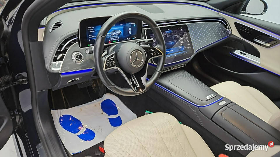 Mercedes E 300 Avantgarde Z Polskiego Salonu ASR (kontrola trakcji) Warszawa