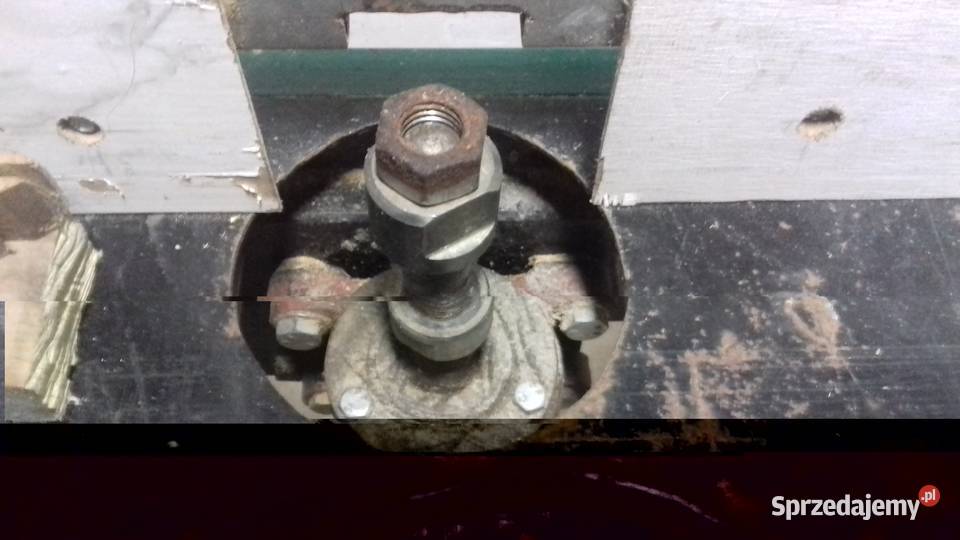 Frezarka z frezami stolarskimi Frezarki i strugi pomorskie Ząbrowo