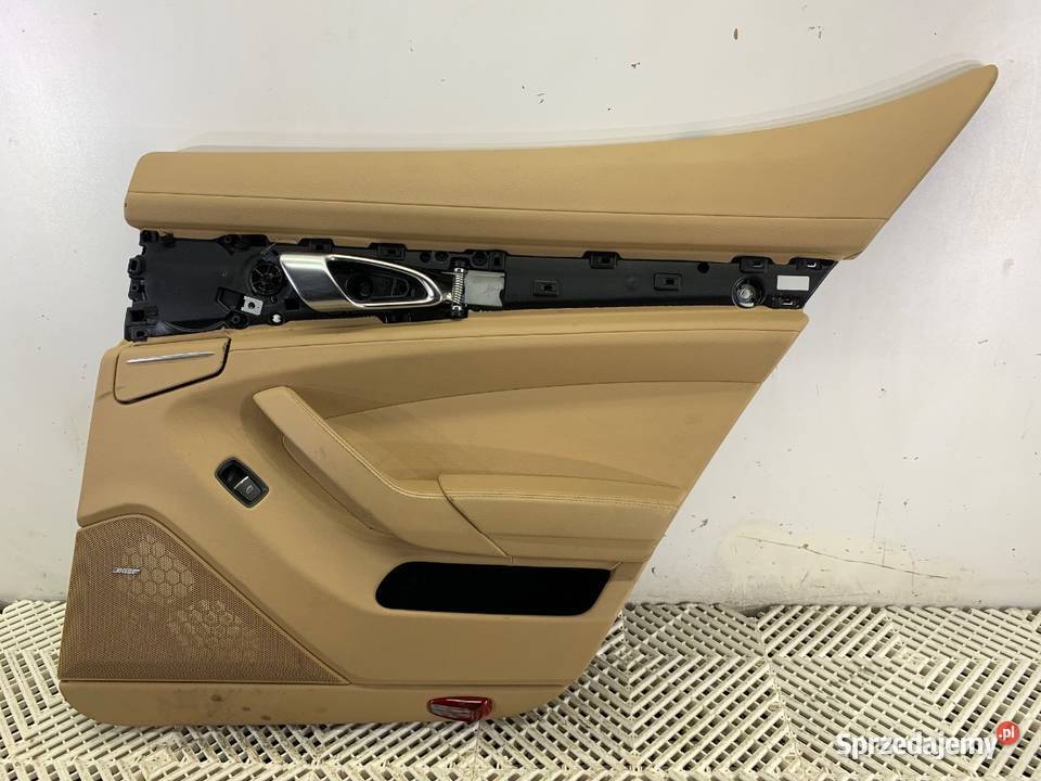 BOCZEK DRZWI PRAWY TYŁ PORSCHE PANAMERA