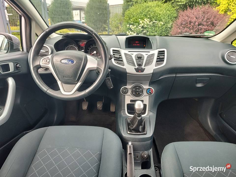 FORD FIESTA 125 BENZYNA Leszno