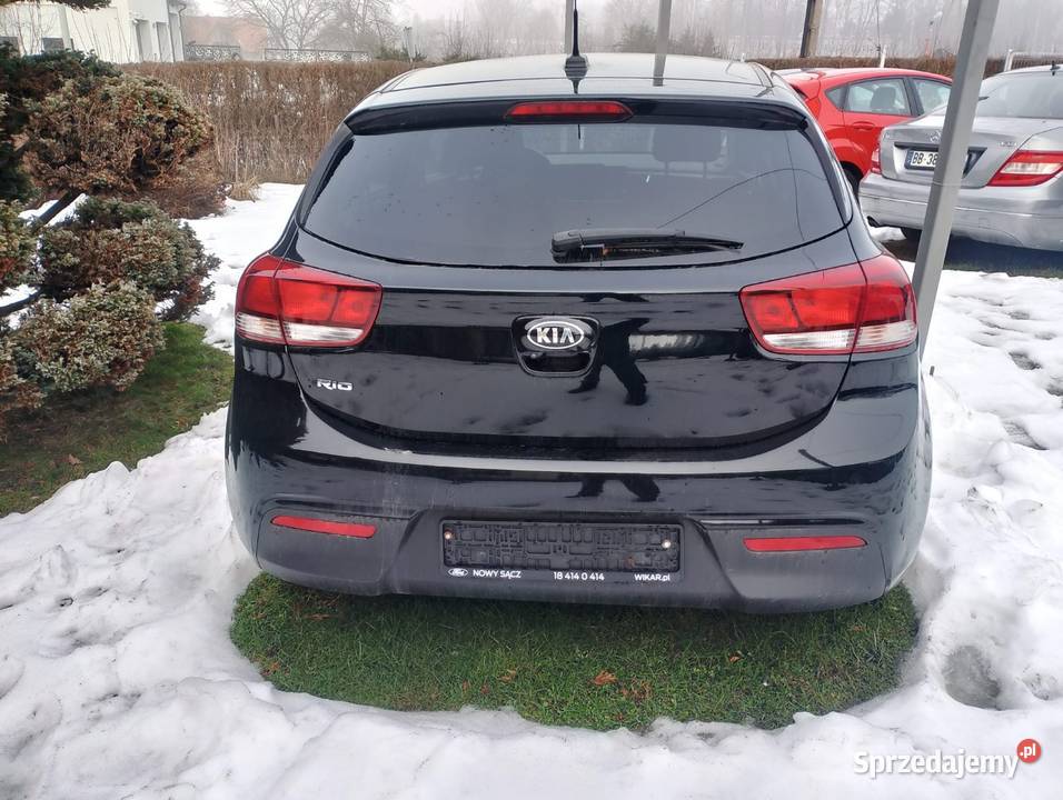 Kia Rio 12 Benzyna 2017 r 4/5 Nowy Sącz