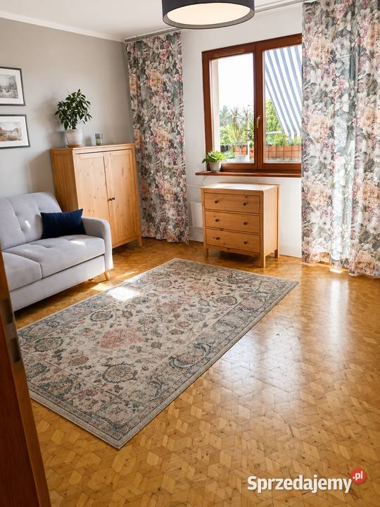 2 pokoje z balkonem i osobną kuchnią Grójec