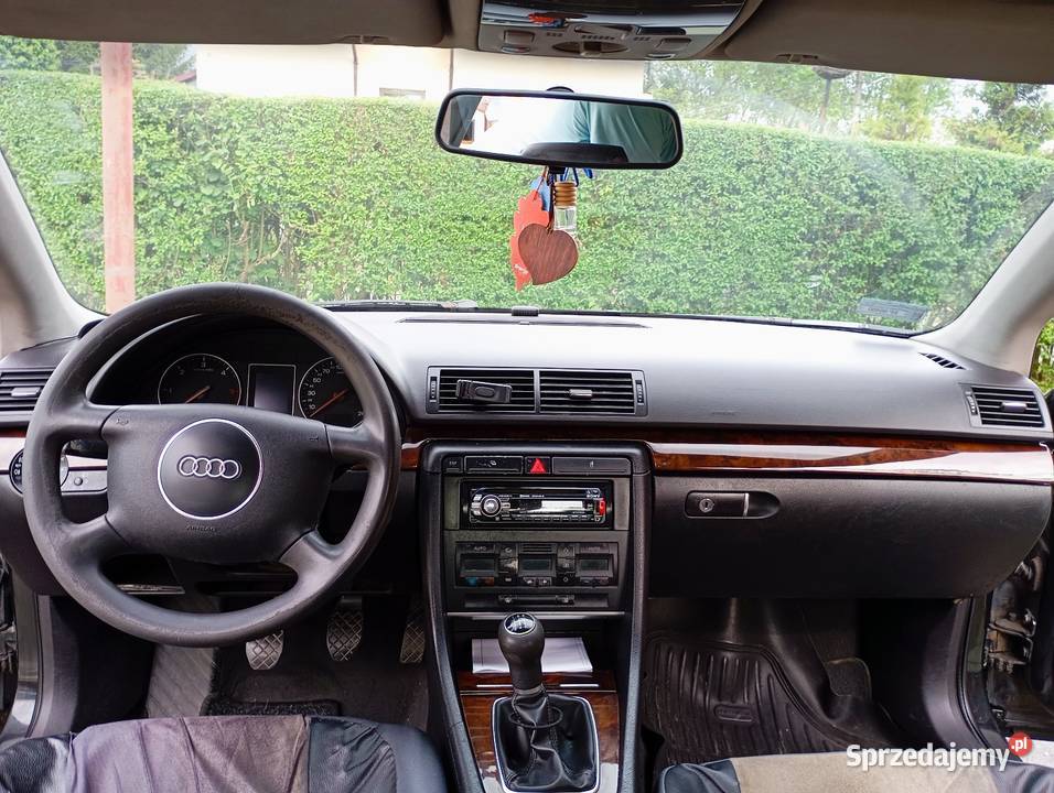 Audi A4 B6 19 TDI 130 gniazdo AUX sprzedam