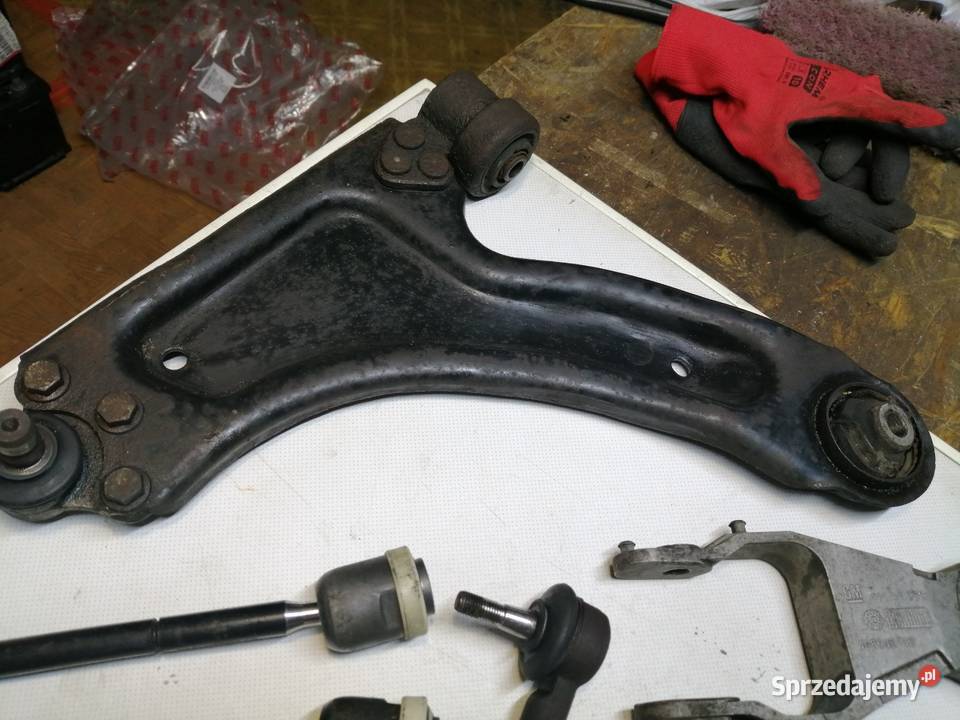 Opel corsa c wahacze poduszka drążki Drążdżewo Nowe