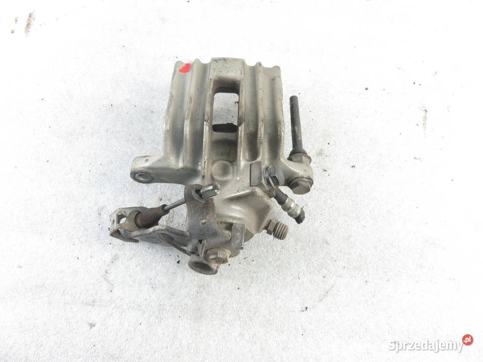 ZACISK LEWY TYŁ AUDI TT 18 T Zaciski i jarzma