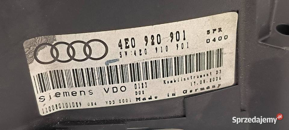 LICZNIK ZEGAR AUDI A8 D3 4E0920901 osobowe Lipno