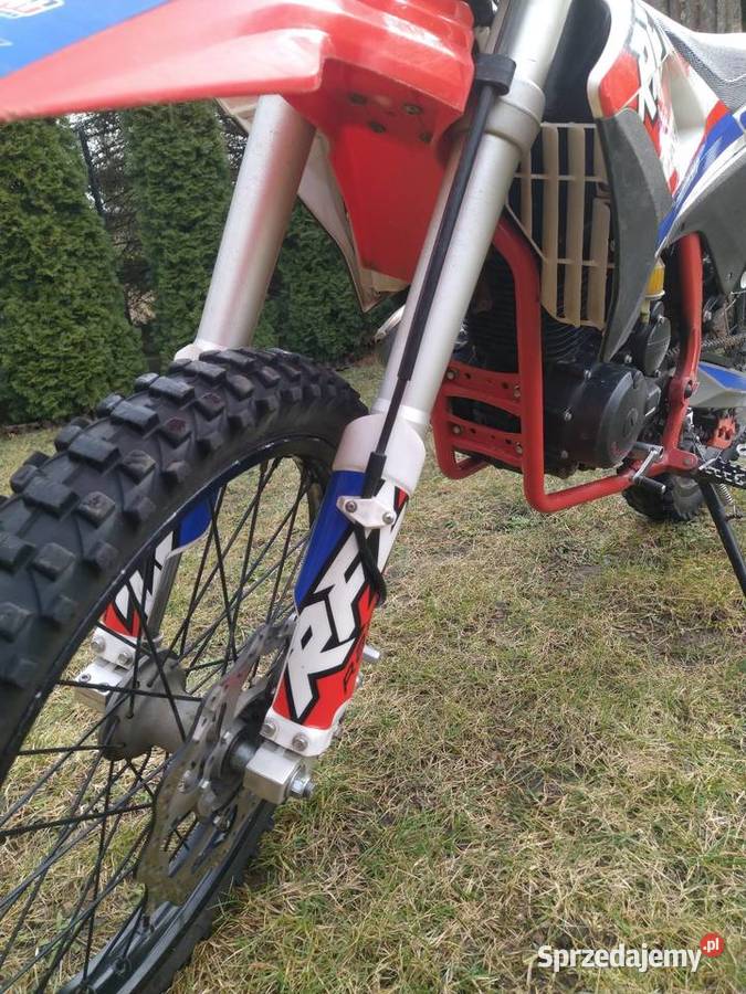 Cross RFZ 250 benzyna