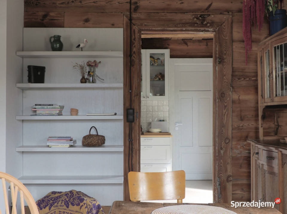 Siedlisko z unikalnym ponad 100 letnim asfalt Moskiewce