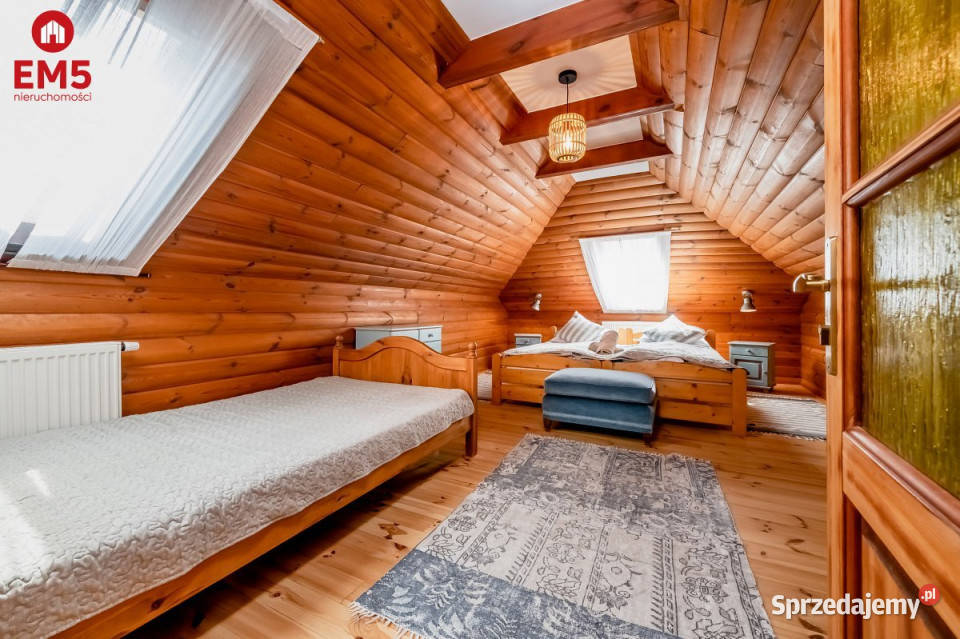 sprzedaży domu Budy 280m2 Rok budowy 2011