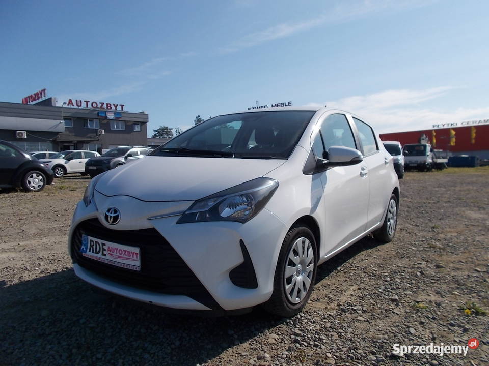 TOYOTA YARIS 10 benzynasalon Polska poduszka powietrzna Dębica sprzedam