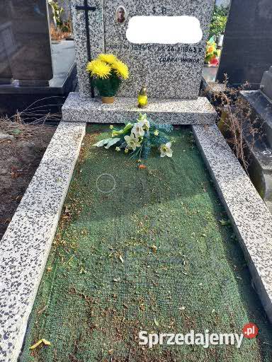 grób na cmentarzu bródnowskim Warszawa