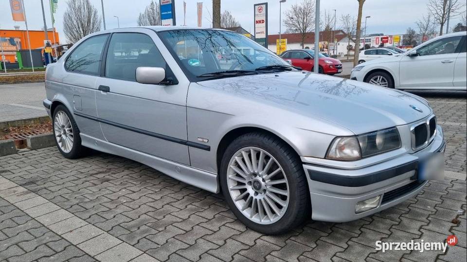 E36 compact bmw316i Rok produkcji 2000 Katowice