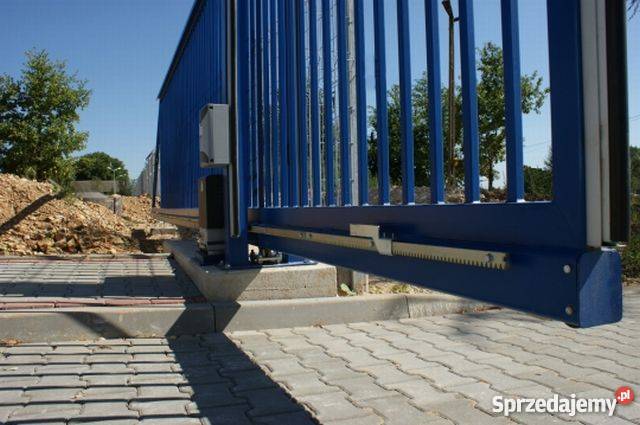 Solidne bramy posesyjne przesuwne i rozwierne sprzedam