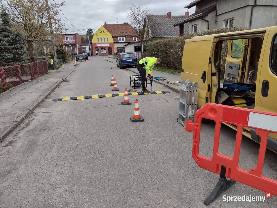 Sklep drogowy montaż znaków progi zwalniające