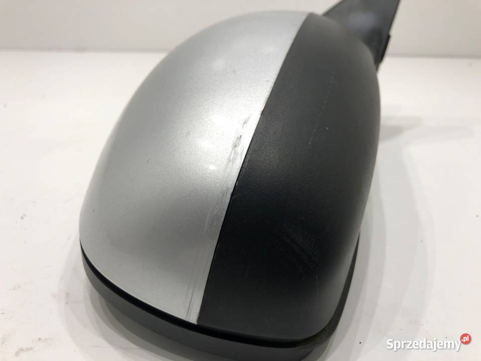 LUSTERKO PRAWY SKODA FABIA II Hatchback 0614