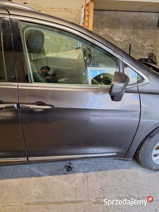 Chrysler Pacifica 2017 r drzwi zderzak błotnik Drzwi Warszawa