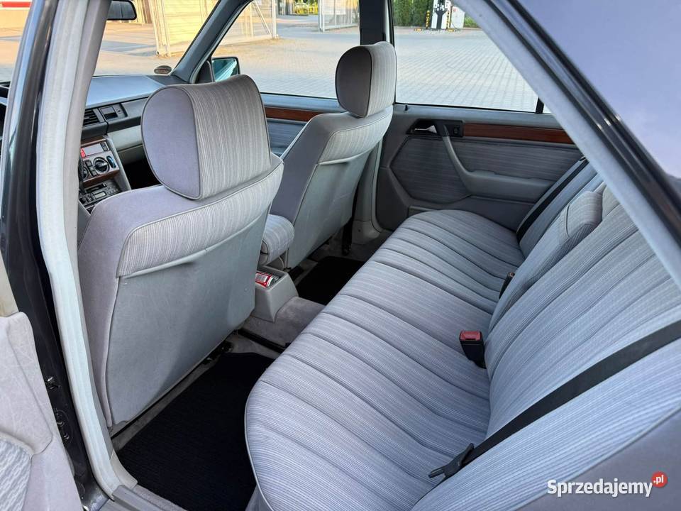 MercedesBenz W124 300E 1988 Kraśnik