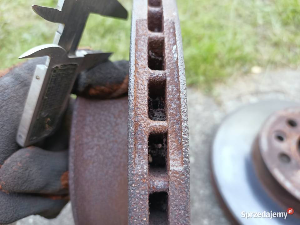 Tarcze hamulcowe przód z klockami VW Transporter Łódź