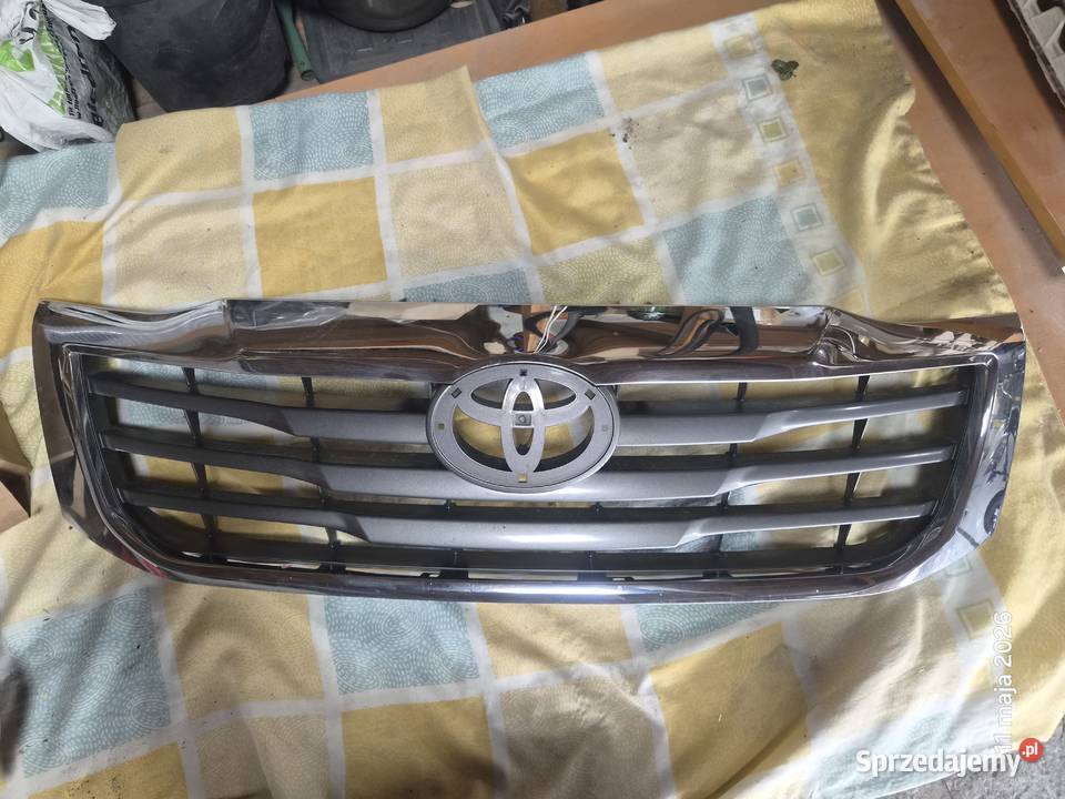 ATRAPA GRILL 531110K480 TOYOTA HILUX 7 VII LIFT Cedynia sprzedam