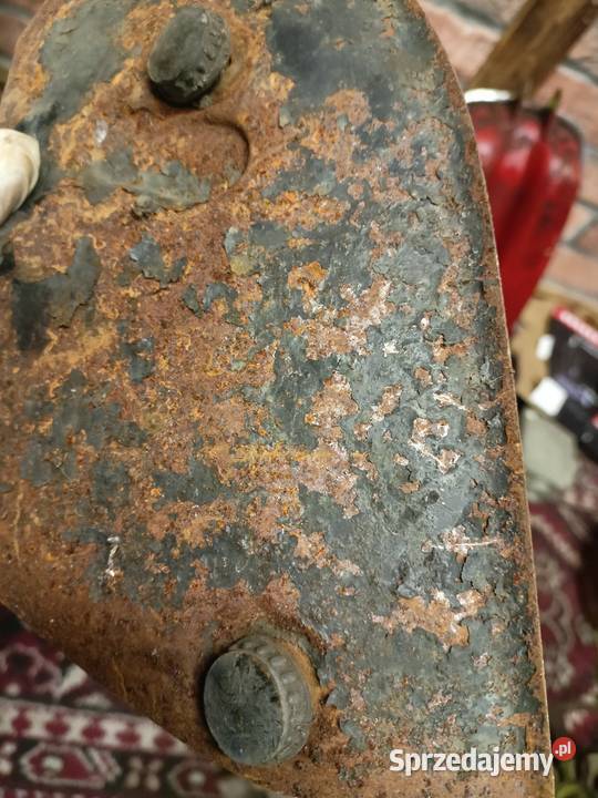 Komar sztywniak osłona gaźnika pokrywa Olesno