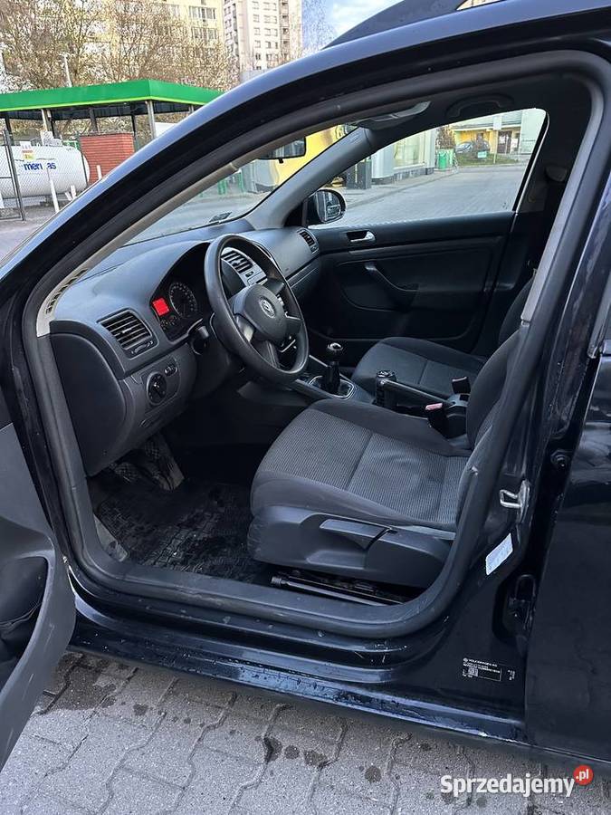 Volkswagen Golf 5 16 Gaz Benzuna 1.6